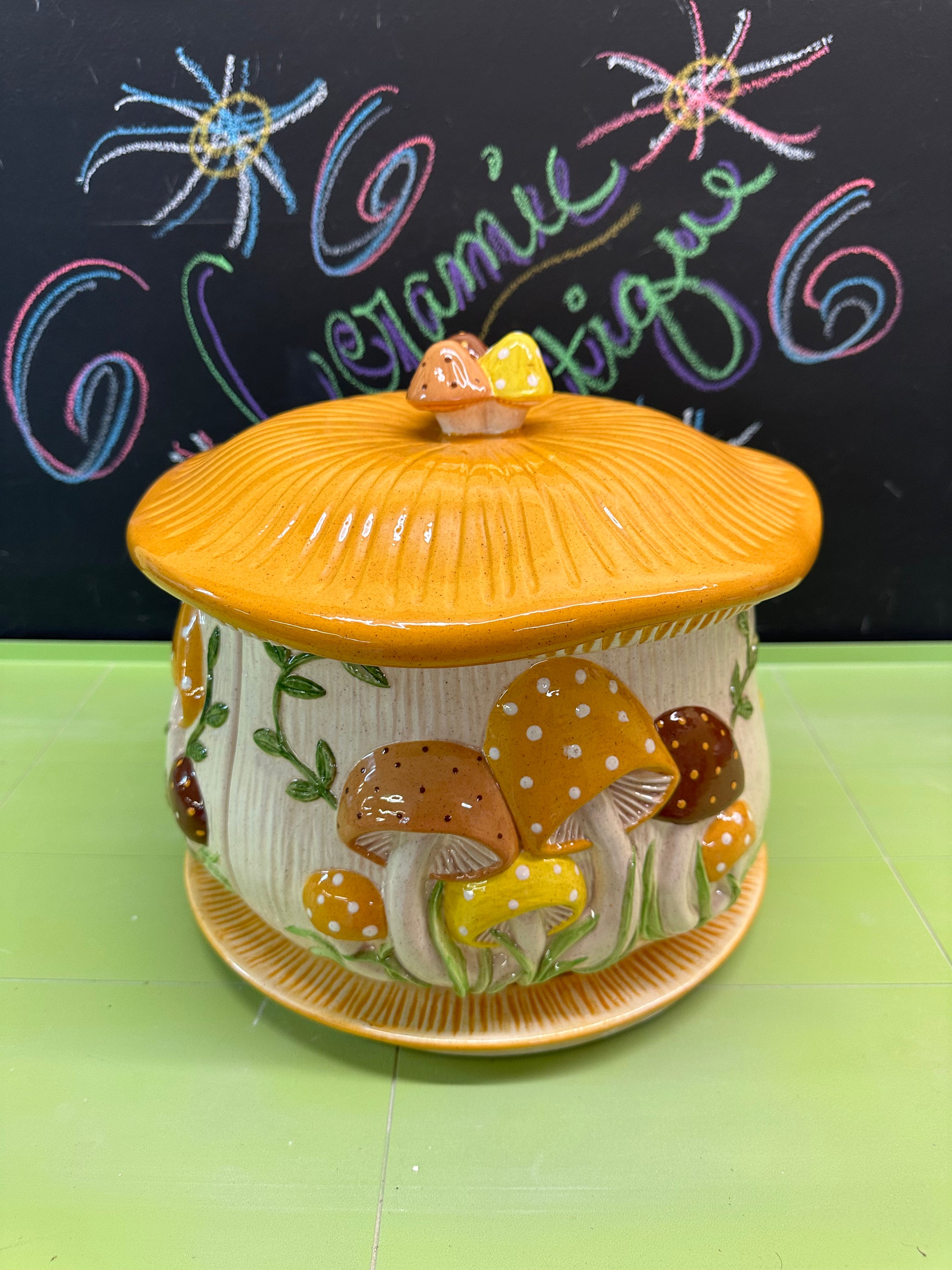 ’70 アメリカンヴィンテージ arnel’s きのこ陶器製 キャニスターセット Mushroom, Canister 4pc Carousel with tray – Ceramic Boutique